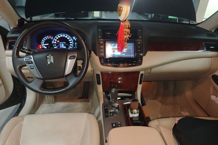 Used Toyota Crown 2012 2.5L Royal Leather Edition Interior 2