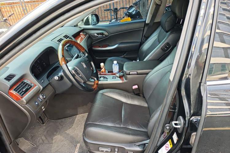 Used Toyota Crown 2012 2.5L Royal Leather Edition Left Front Seat