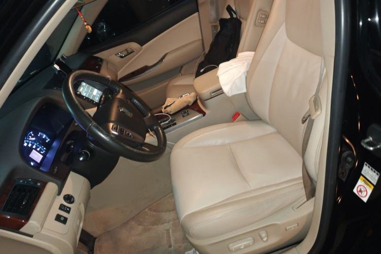 Used Toyota Crown 2012 2.5L Royal Leather Edition Left Front Seat