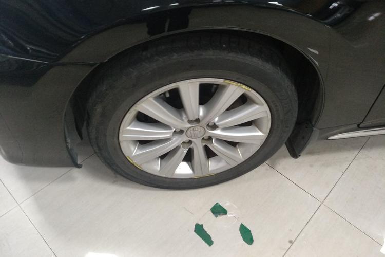 Used Toyota Crown 2012 2.5L Royal Leather Edition Left Front Wheel Hub