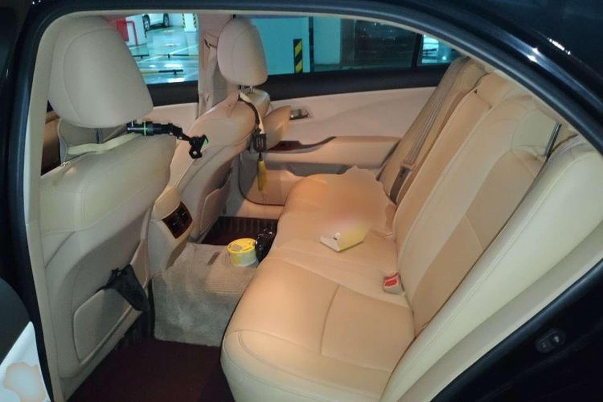 Used Toyota Crown 2012 2.5L Royal Leather Edition Left Rear Seat