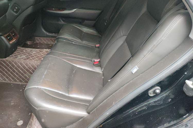 Used Toyota Crown 2012 2.5L Royal Leather Edition Left Rear Seat