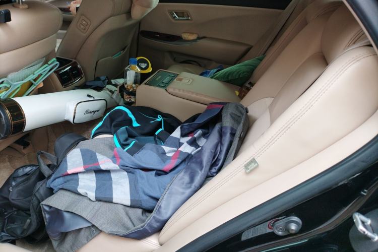 Used Toyota Crown 2012 2.5L Royal Leather Edition Left Rear Seat