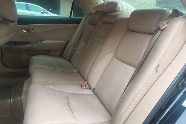 Used Toyota Crown 2012 2.5L Royal Leather Edition Left Rear Seat