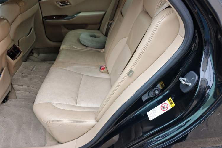 Used Toyota Crown 2012 2.5L Royal Leather Edition Left Rear Seat