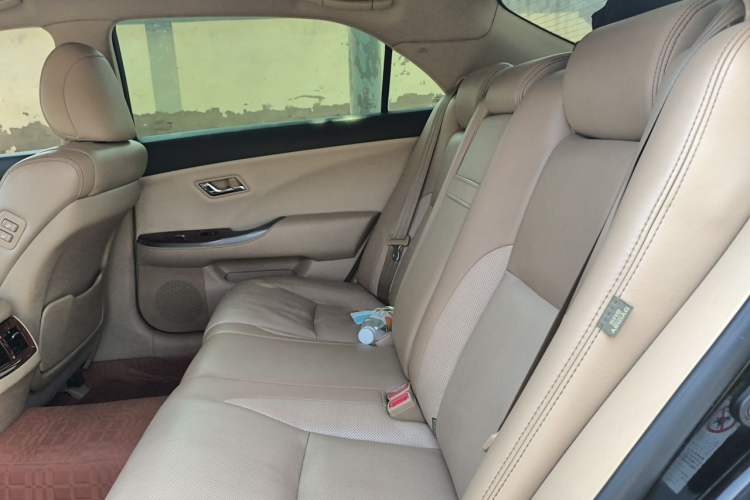 Used Toyota Crown 2012 2.5L Royal Leather Edition Left Rear Seat