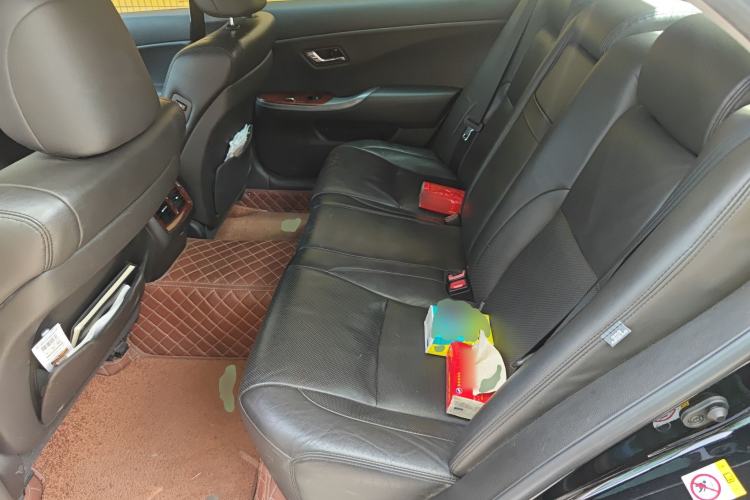 Used Toyota Crown 2012 2.5L Royal Leather Edition Left Rear Seat