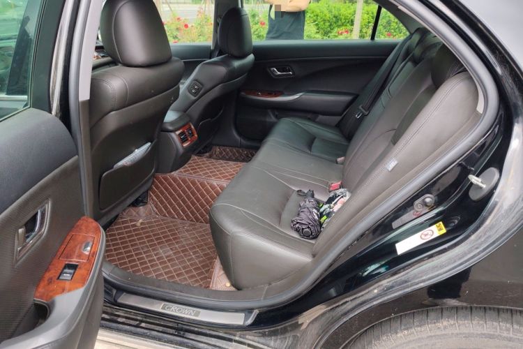 Used Toyota Crown 2012 2.5L Royal Leather Edition Left Rear Seat