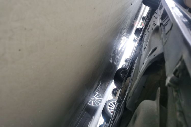 Used Toyota Crown 2012 2.5L Royal Leather Edition Left Side Sill