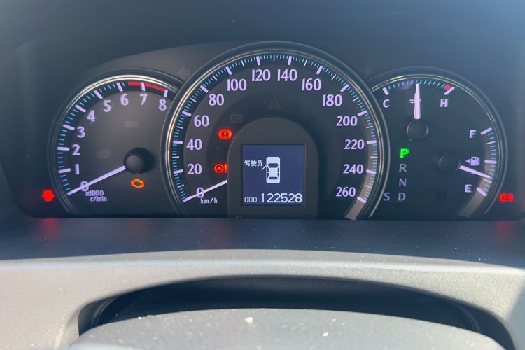 Used Toyota Crown 2012 2.5L Royal Navigation Edition Odometer Close Up