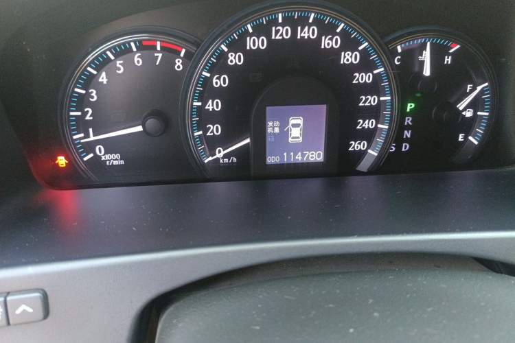 Used Toyota Crown 2012 2.5L Royal Leather Edition Odometer Close Up