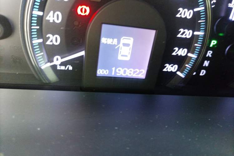 Used Toyota Crown 2012 2.5L Royal Leather Edition Odometer Close Up