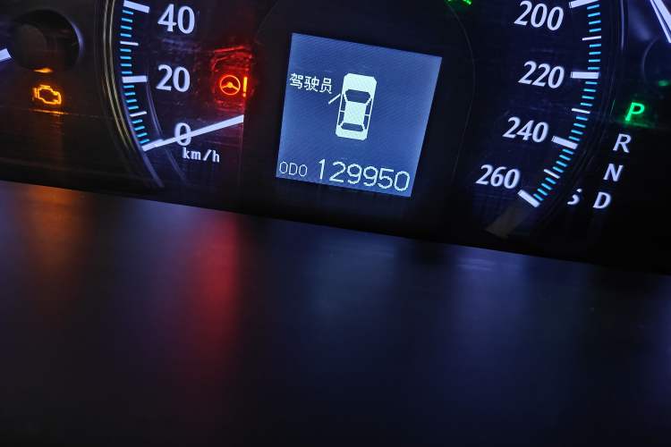Used Toyota Crown 2012 2.5L Royal Leather Edition Odometer Close Up