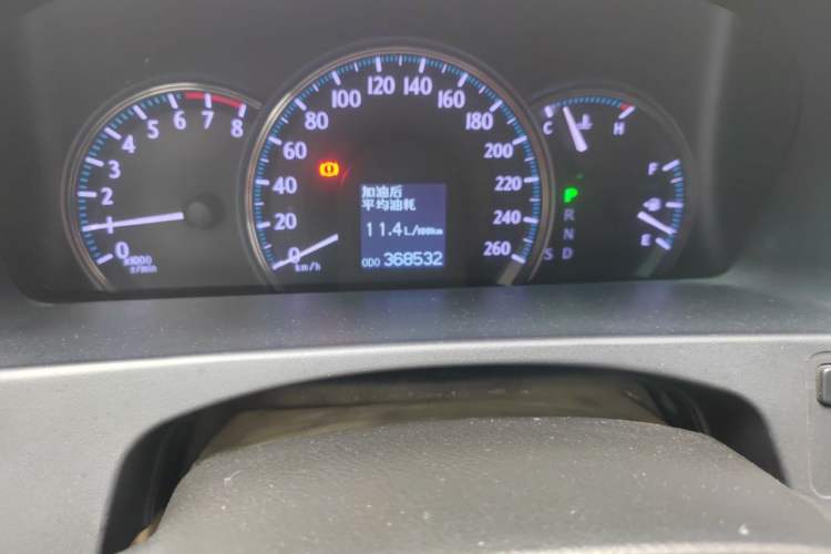 Used Toyota Crown 2012 2.5L Royal Leather Edition Odometer Close Up