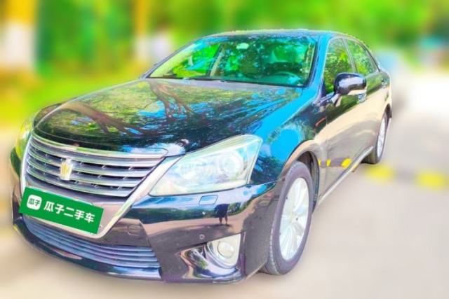 Used Toyota Crown 2012 2.5L Royal Leather Edition