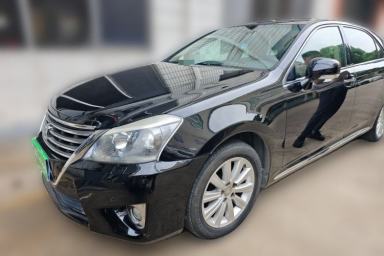 Used Toyota Crown 2012 2.5L Royal Leather Edition