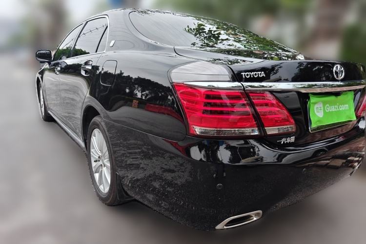 Used Toyota Crown 2012 2.5L Royal Leather Edition Rear Left 45 Deg