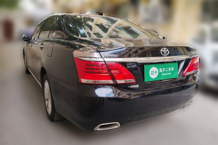 Used Toyota Crown 2012 2.5L Royal Rear Left 45 Deg