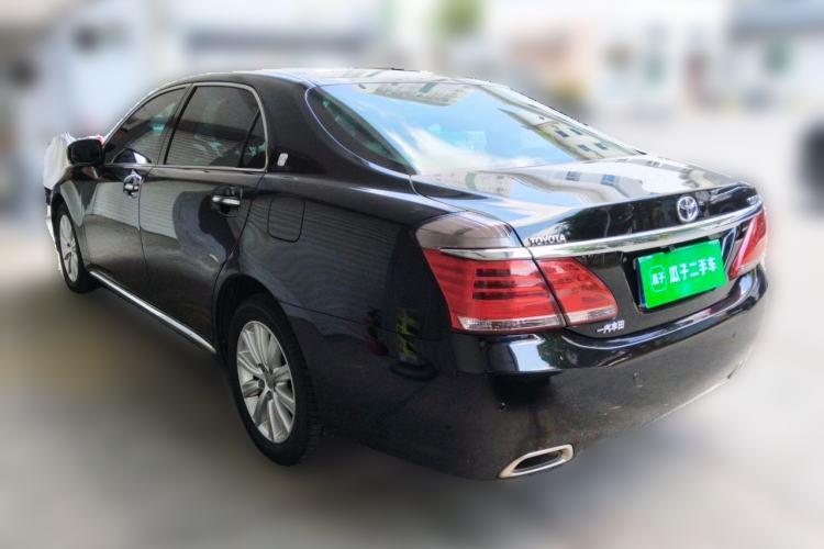 Used Toyota Crown 2012 2.5L Royal Leather Edition Rear Left 45 Deg