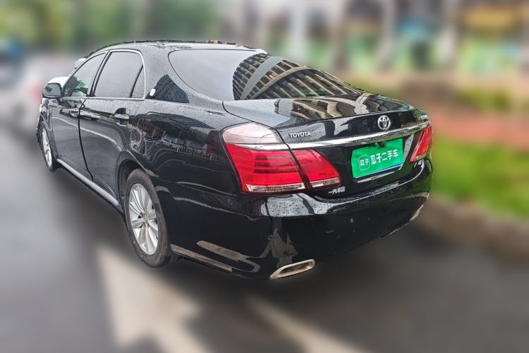 Used Toyota Crown 2012 2.5L Royal Leather Edition Rear Left 45 Deg