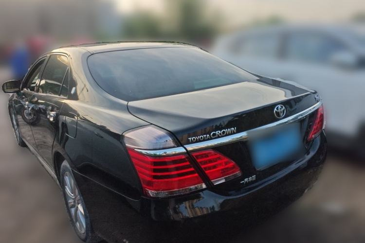 Used Toyota Crown 2012 2.5L Royal Leather Edition Rear Left 45 Deg