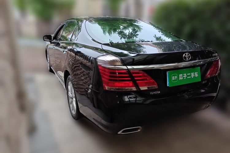 Used Toyota Crown 2012 2.5L Royal Navigation Edition Rear Left 45 Deg
