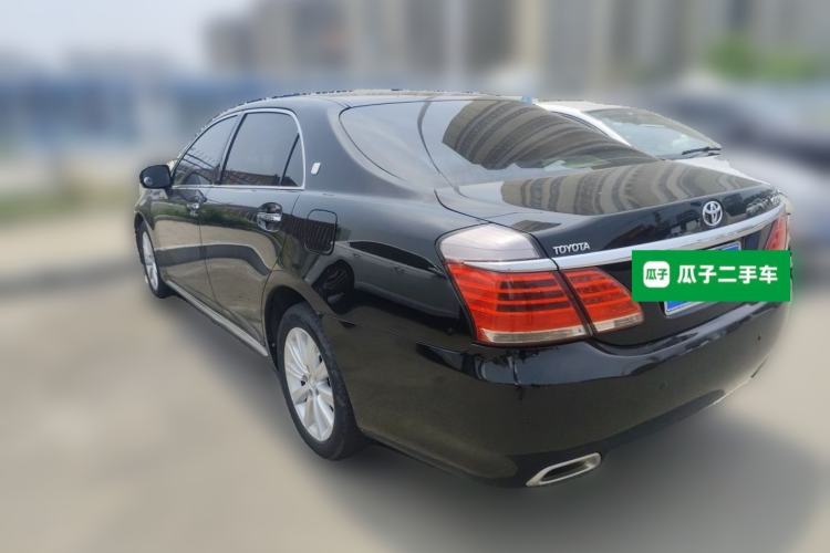 Used Toyota Crown 2012 2.5L Royal Leather Edition Rear Left 45 Deg