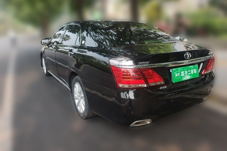 Used Toyota Crown 2012 2.5L Royal Leather Edition Rear Left 45 Deg