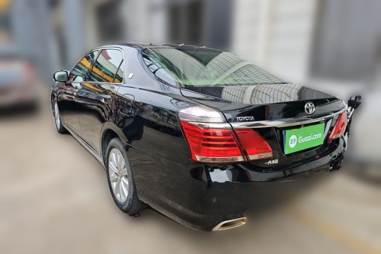 Used Toyota Crown 2012 2.5L Royal Leather Edition Rear Left 45 Deg