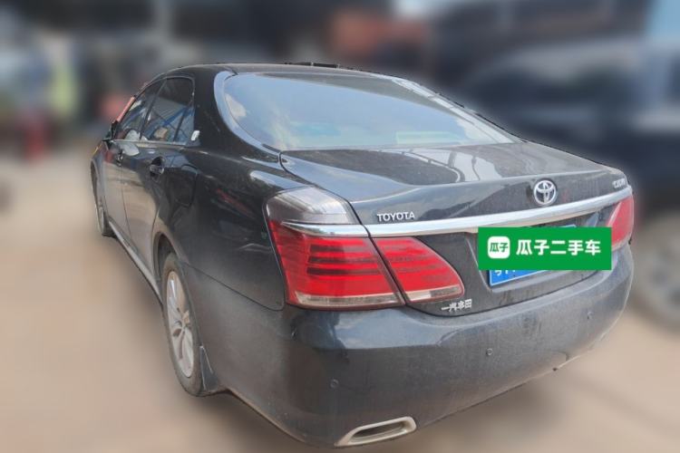 Used Toyota Crown 2012 2.5L Royal Leather Edition Rear Left 45 Deg