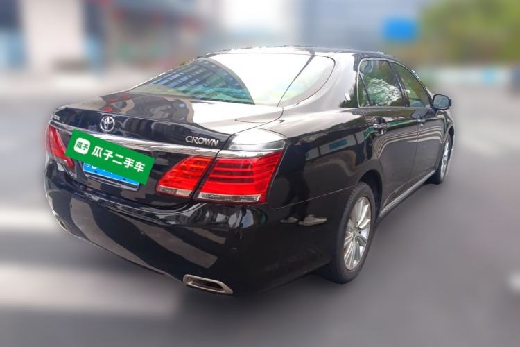 Used Toyota Crown 2012 2.5L Royal Leather Edition Rear Right 45 Deg