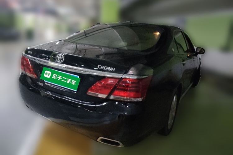Used Toyota Crown 2012 2.5L Royal Leather Edition Rear Right 45 Deg