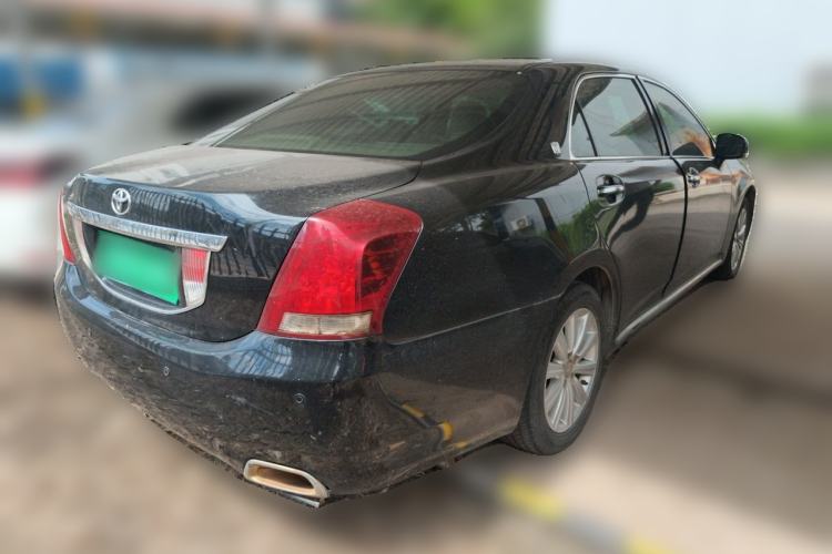 Used Toyota Crown 2012 2.5L Royal Rear Right 45 Deg
