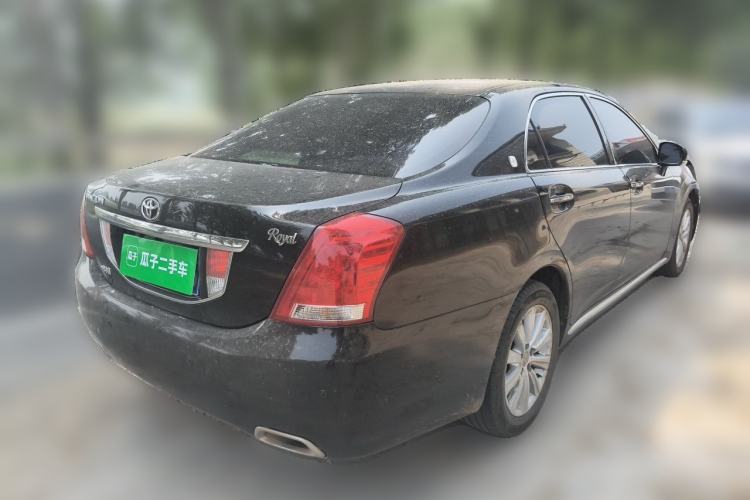 Used Toyota Crown 2012 2.5L Royal Leather Edition Rear Right 45 Deg