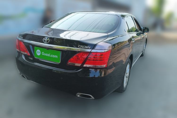 Used Toyota Crown 2012 2.5L Royal Leather Edition Rear Right 45 Deg