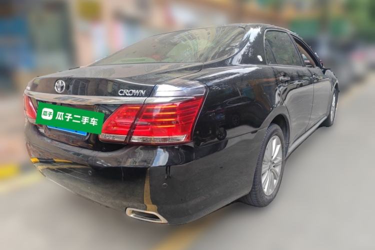 Used Toyota Crown 2012 2.5L Royal Leather Edition Rear Right 45 Deg