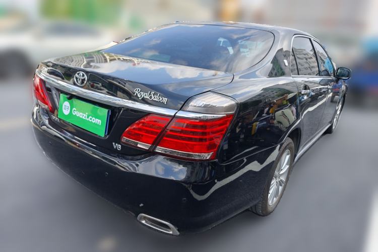 Used Toyota Crown 2012 2.5L Royal Leather Edition Rear Right 45 Deg