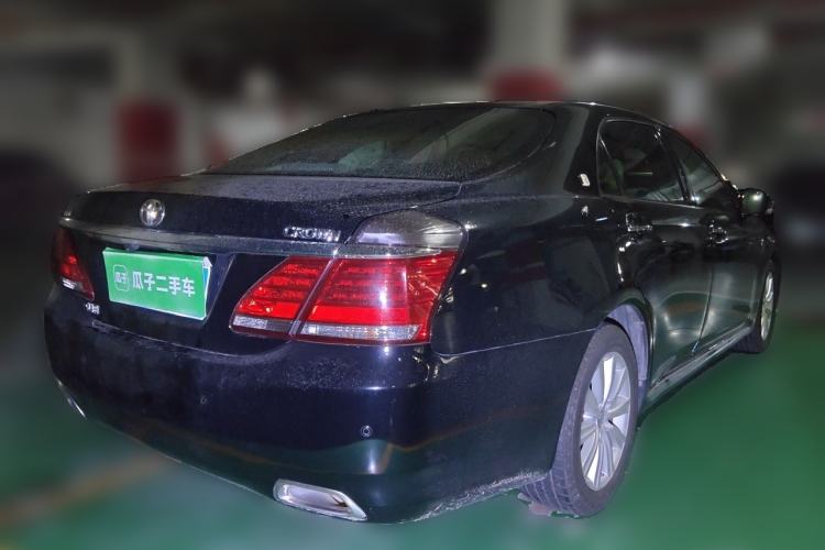 Used Toyota Crown 2012 2.5L Royal Leather Edition Rear Right 45 Deg