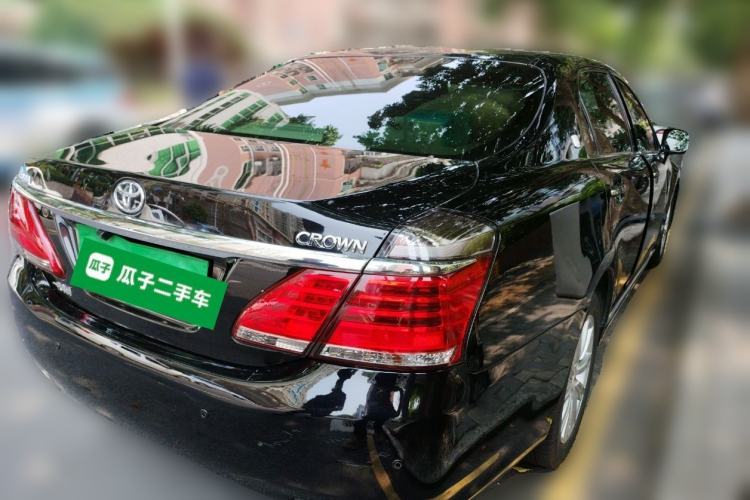 Used Toyota Crown 2012 2.5L Royal Leather Edition Rear Right 45 Deg