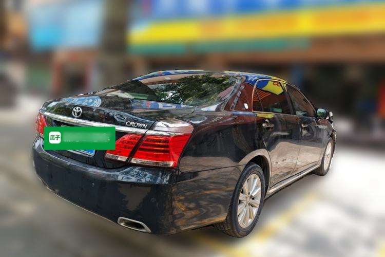 Used Toyota Crown 2012 2.5L Royal Leather Edition Rear Right 45 Deg