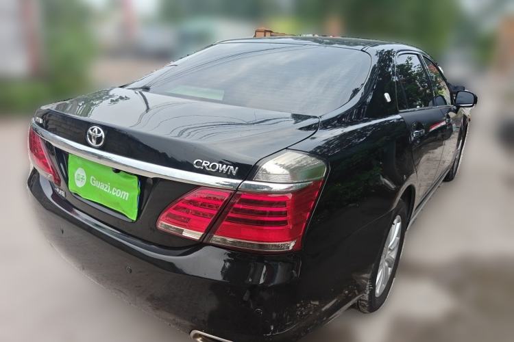 Used Toyota Crown 2012 2.5L Royal Rear Right 45 Deg