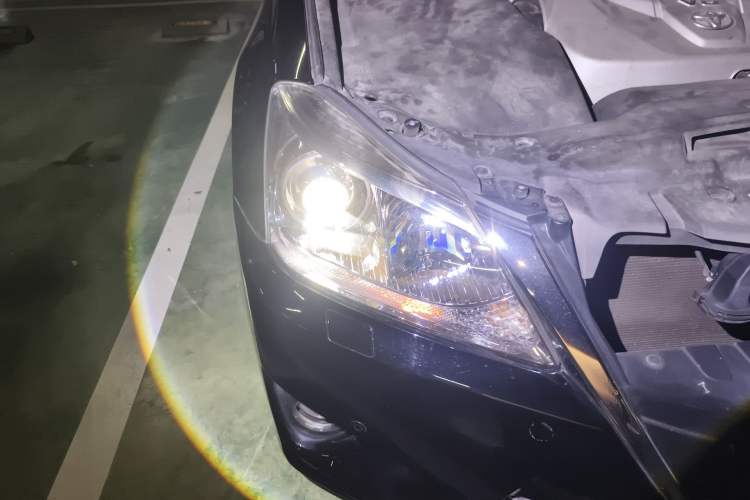 Used Toyota Crown 2012 2.5L Royal Leather Edition Right Front Headlight