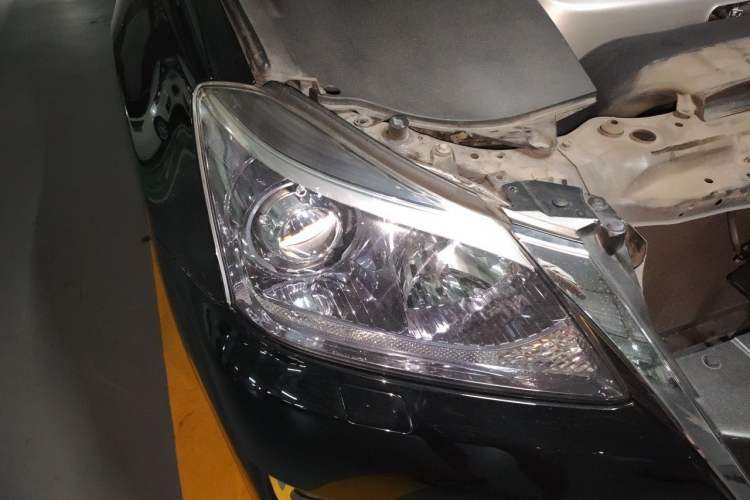 Used Toyota Crown 2012 2.5L Royal Leather Edition Right Front Headlight