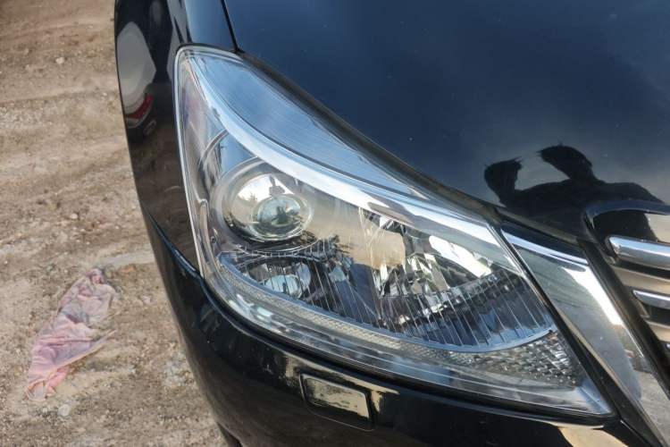 Used Toyota Crown 2012 2.5L Royal Leather Edition Right Front Headlight