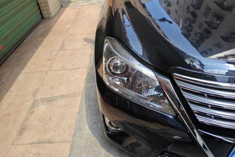Used Toyota Crown 2012 2.5L Royal Right Front Headlight