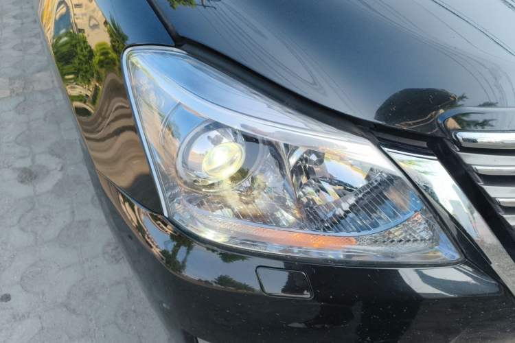 Used Toyota Crown 2012 2.5L Royal Leather Edition Right Front Headlight