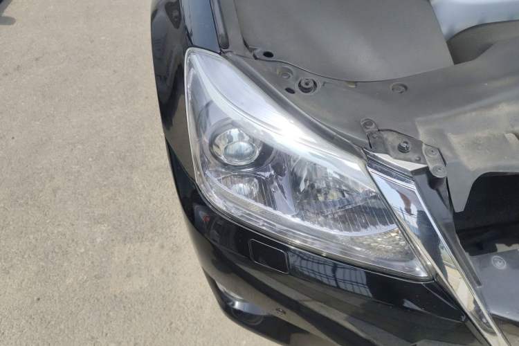 Used Toyota Crown 2012 2.5L Royal Leather Edition Right Front Headlight