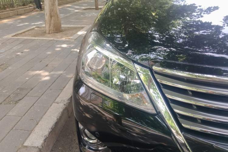 Used Toyota Crown 2012 2.5L Royal Leather Edition Right Front Headlight