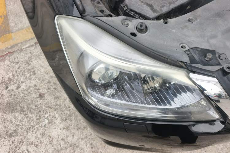 Used Toyota Crown 2012 2.5L Royal Leather Edition Right Front Headlight