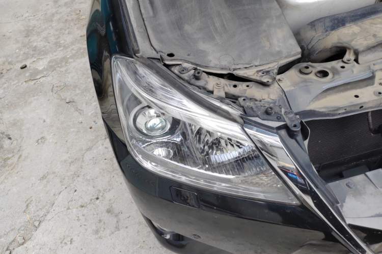 Used Toyota Crown 2012 2.5L Royal Leather Edition Right Front Headlight